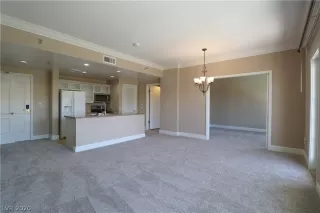 Photo #6: 2218480 Listing