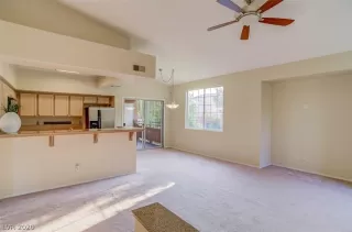 Photo #1: 2218486 Listing 