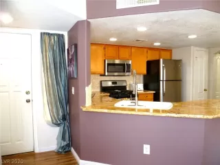 Photo #6: 2218548 Listing 