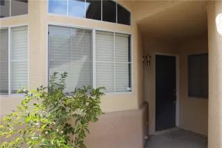 Photo #2: 2218605 Listing