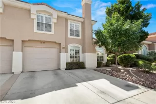 Photo #1: 2218621 Listing