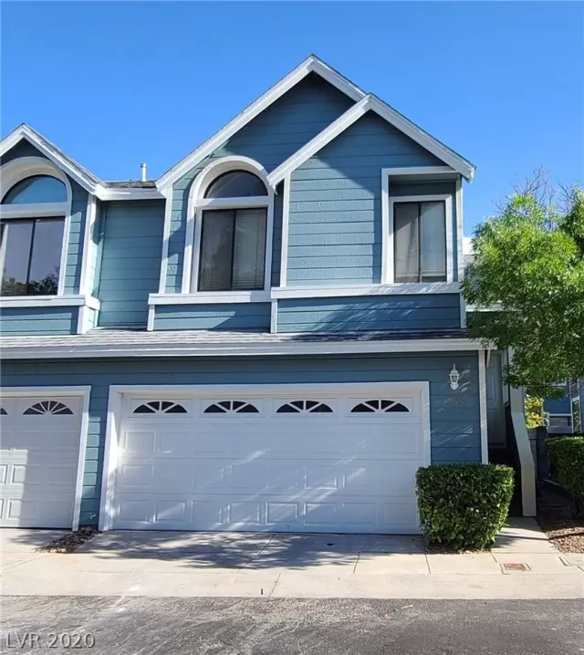 MLS: 2218625 Condo For Sale