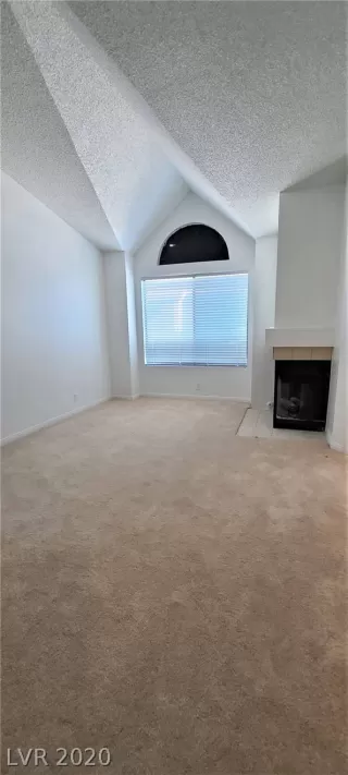 Photo #6: 2218625 Listing 