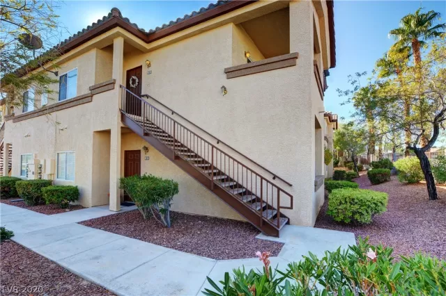 MLS: 2218704 Condo For Sale