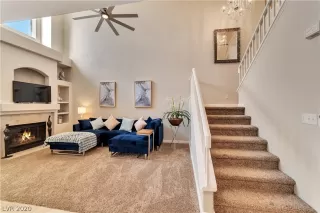 Photo #2: 2218750 Listing