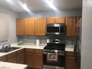 Photo #4: 2218757 Listing