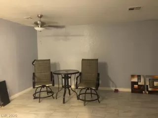 Photo #6: 2218757 Listing