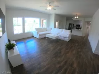 Photo #1: 2218834 Listing 