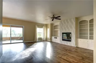 Photo #4: 2218840 Listing