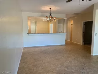 Photo #2: 2218856 Listing 