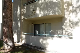 Photo #1: 2218915 Listing 