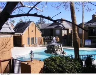 Photo #5: 2218940 Listing