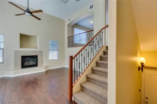 Photo #2: 2218957 Listing