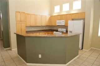 Photo #6: 2218993 Listing 