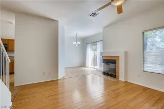 Photo #2: 2219015 Listing 