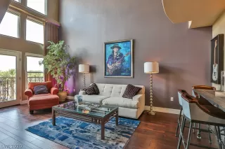 Photo #2: 2219029 Listing