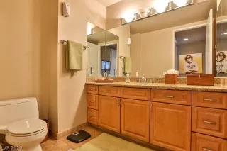 Photo #3: 2219029 Listing