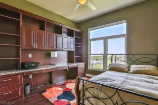 Photo #6: 2219029 Listing