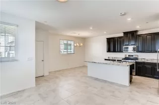 Photo #1: 2219067 Listing