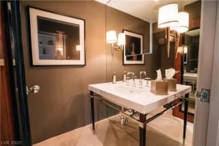 Photo #2: 2219086 Listing 