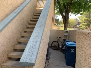 Photo #3: 2219121 Listing