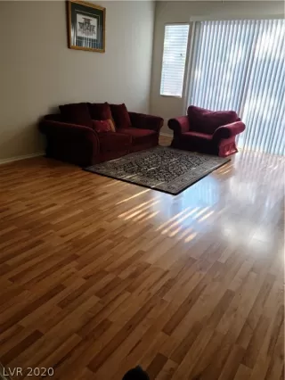 Photo #1: 2219129 Listing