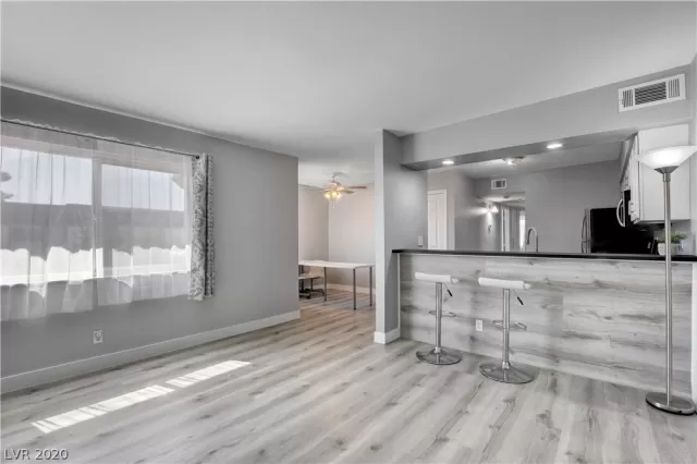 MLS: 2219192 Condo For Sale