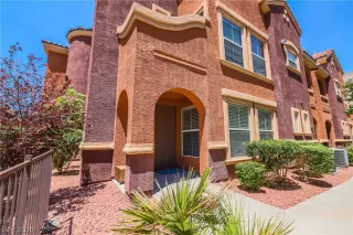 Photo #1: 2219314 Listing