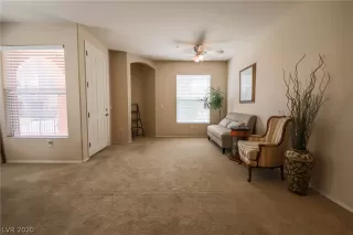 Photo #4: 2219314 Listing