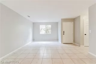 Photo #5: 2219371 Listing 