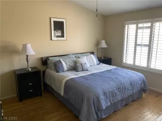 Photo #2: 2219401 Listing 