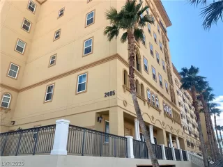 Photo #2: 2219422 Listing 