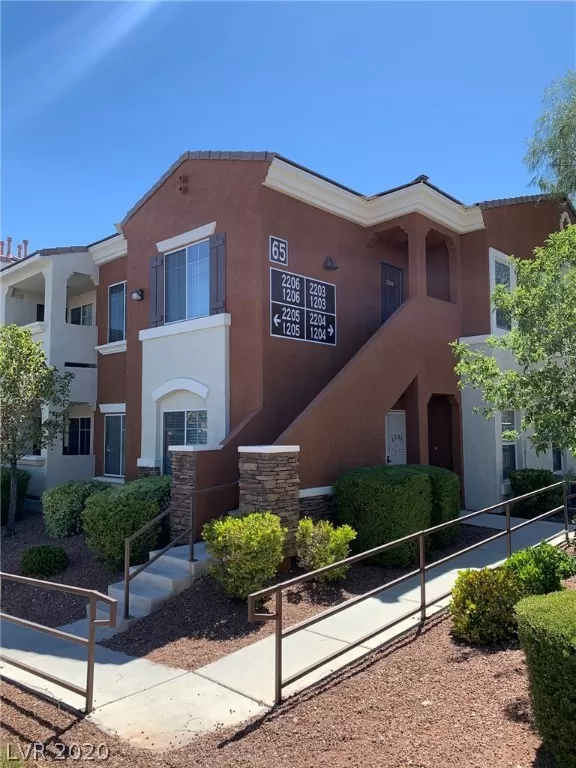 MLS: 2219517 Condo For Sale