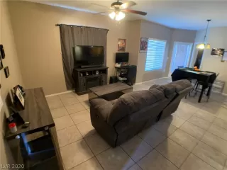 Photo #2: 2219517 Listing