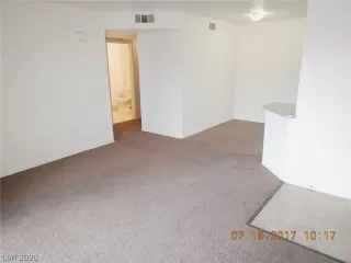 Photo #3: 2219544 Listing 