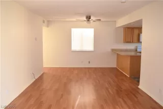 Photo #1: 2219550 Listing