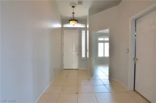 Photo #3: 2219553 Listing