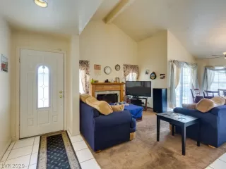 Photo #6: 2219556 Listing