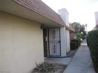 Photo #1: 2219566 Listing 