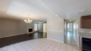 Photo #3: 2219566 Listing 