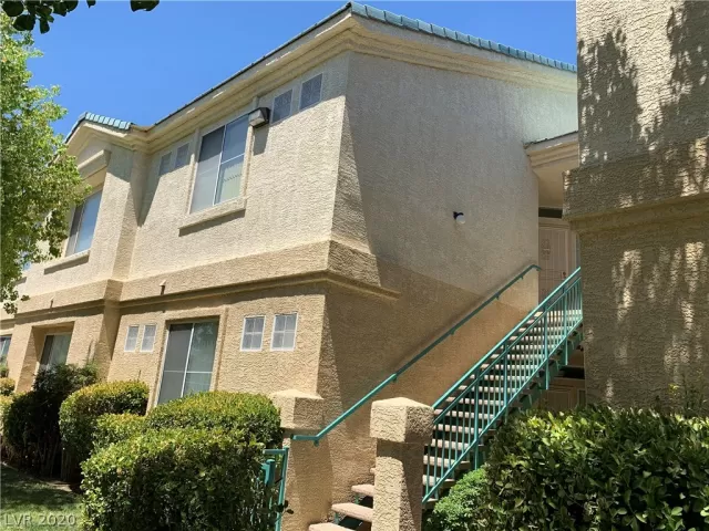 MLS: 2219648 Condo For Sale