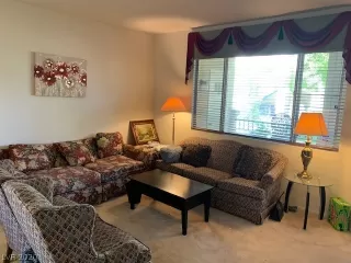 Photo #5: 2219648 Listing