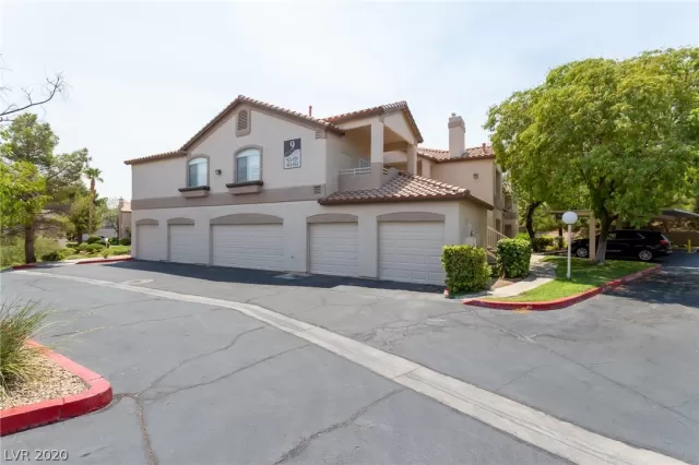 MLS: 2219650 Condo For Sale