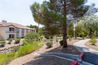 Photo #1: 2219650 Listing