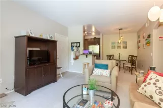 Photo #6: 2219650 Listing