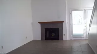 Photo #4: 2219651 Listing 