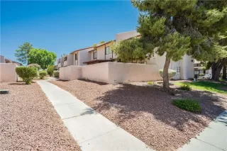 Photo #1: 2219721 Listing