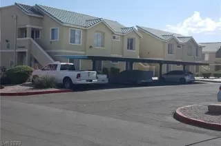 Photo #4: 2219738 Listing