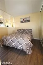 Photo #3: 2219739 Listing