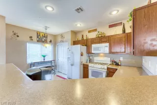 Photo #4: 2219770 Listing 